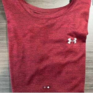Under Armour t-shirt woman’s size L maroon
